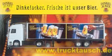 Dinkelacker (Stuttgart) mit Bierglas auf Tablett (2*)