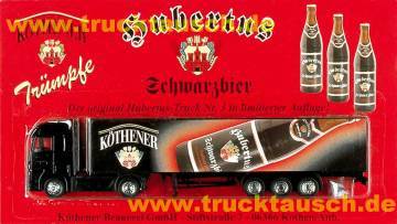 Köthener Nr.3, Hubertus Schwarzbier, mit schräger Flasche und Logo