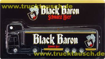 Karlsberg Black Baron, mit Verkehrsschild