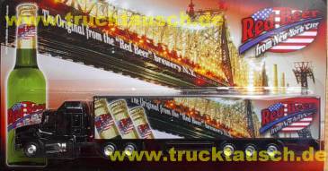 Red Beer (New York) The Original, mit Brücke und 3 schrägen Flaschenhälsen
